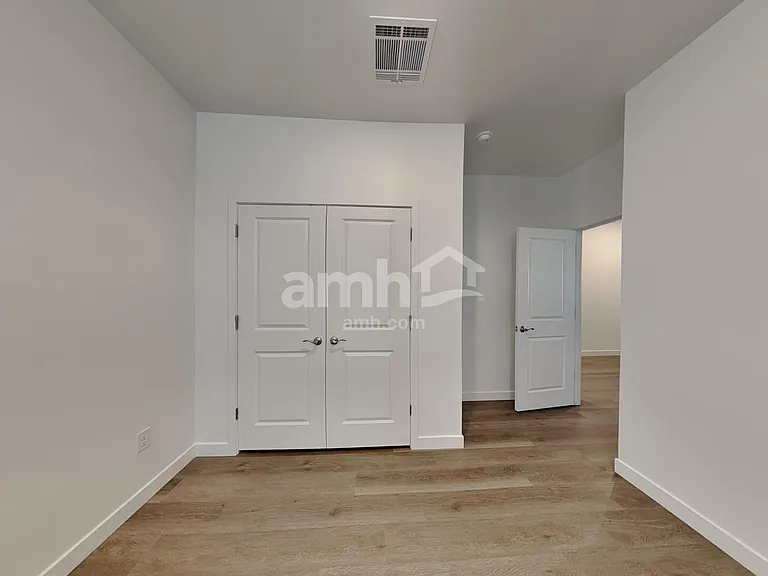 13121 N Mustang Crossing Rd — Photo 21