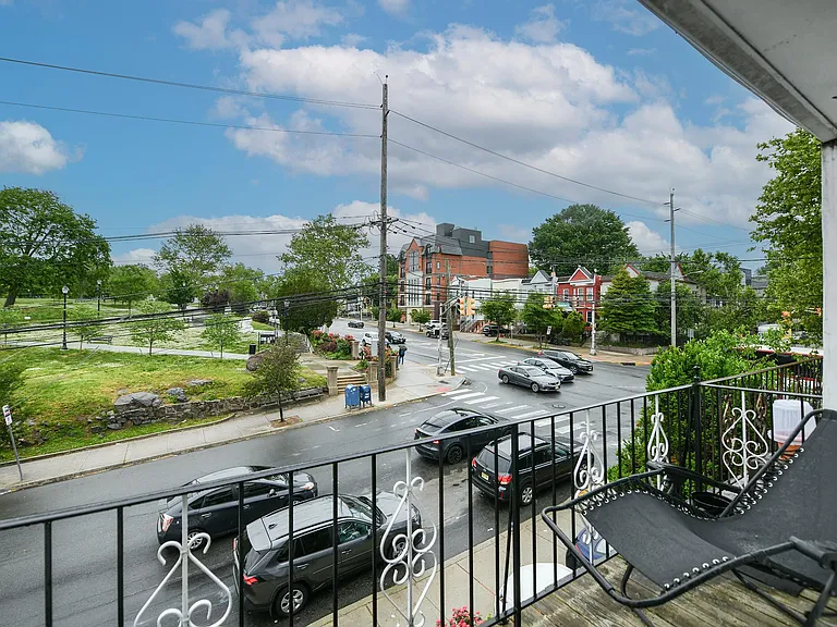 207 Manhattan Ave #2 — Photo 19