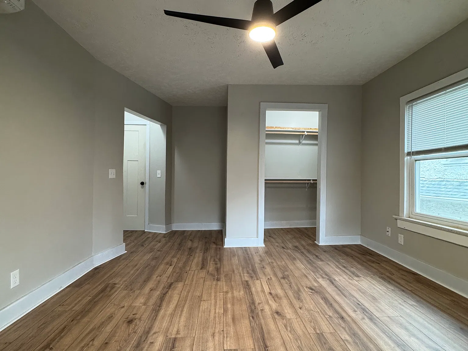 Studio, 600 sqft, $995 — Photo 4