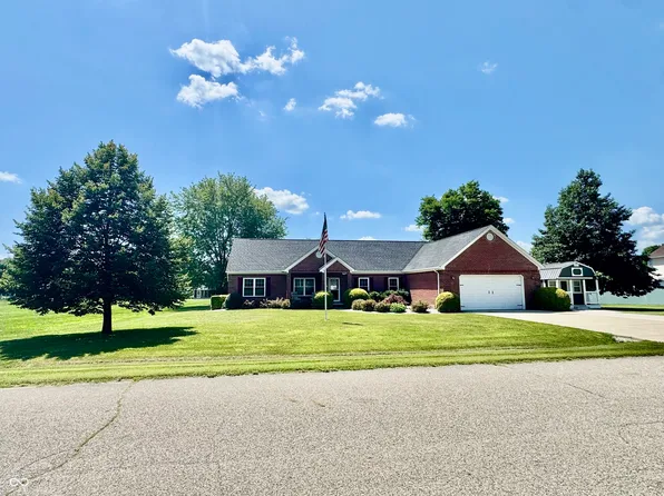 3384 Burns Blvd, Martinsville, IN 46151