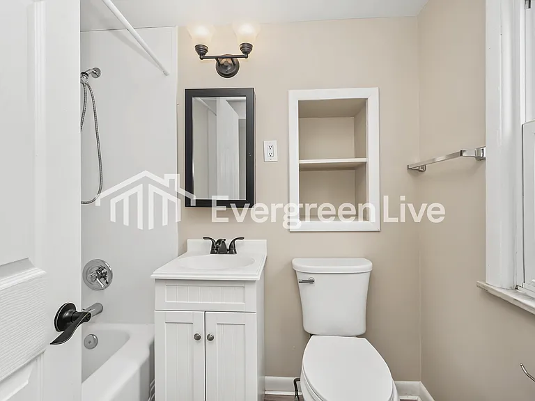 1796 Beaconwood Ave — Photo 11