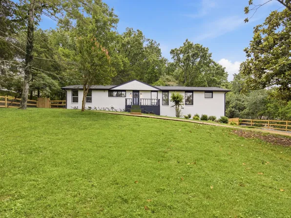 6555 Brownlee Dr, Nashville, TN 37205