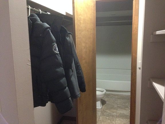2nd image of 5620 Hibernia Dr APT B