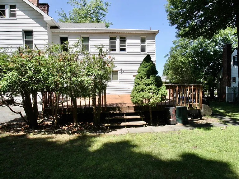 232-238 Claremont Ave #1 — Photo 8