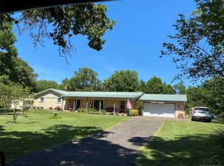 15556 S 125th St E, Webbers Falls, OK 74470