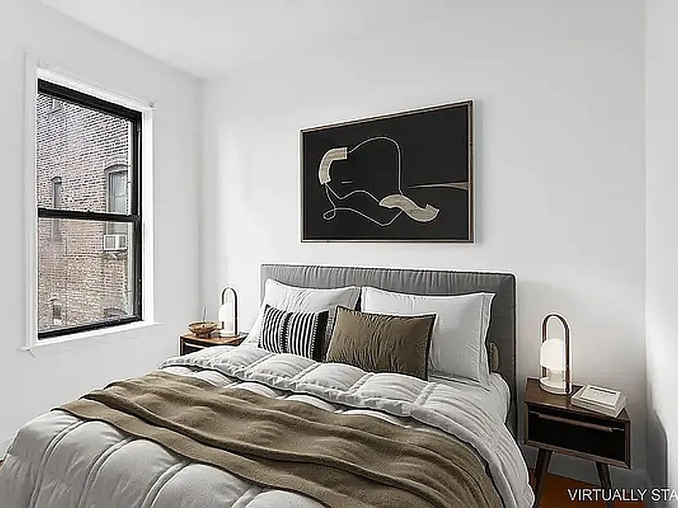2nd image of 200 W 95th St #2I