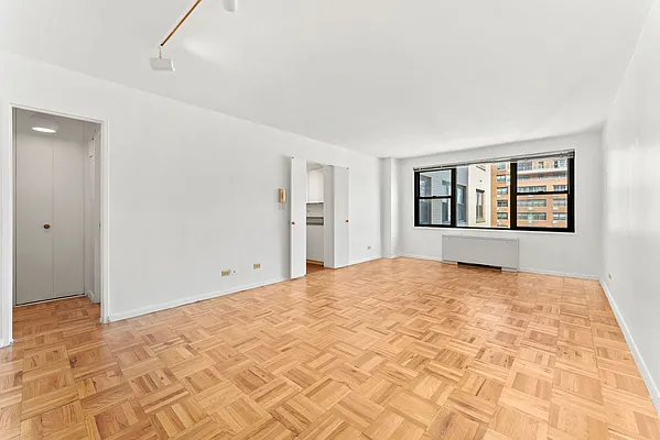 Sold by Compass | media 2