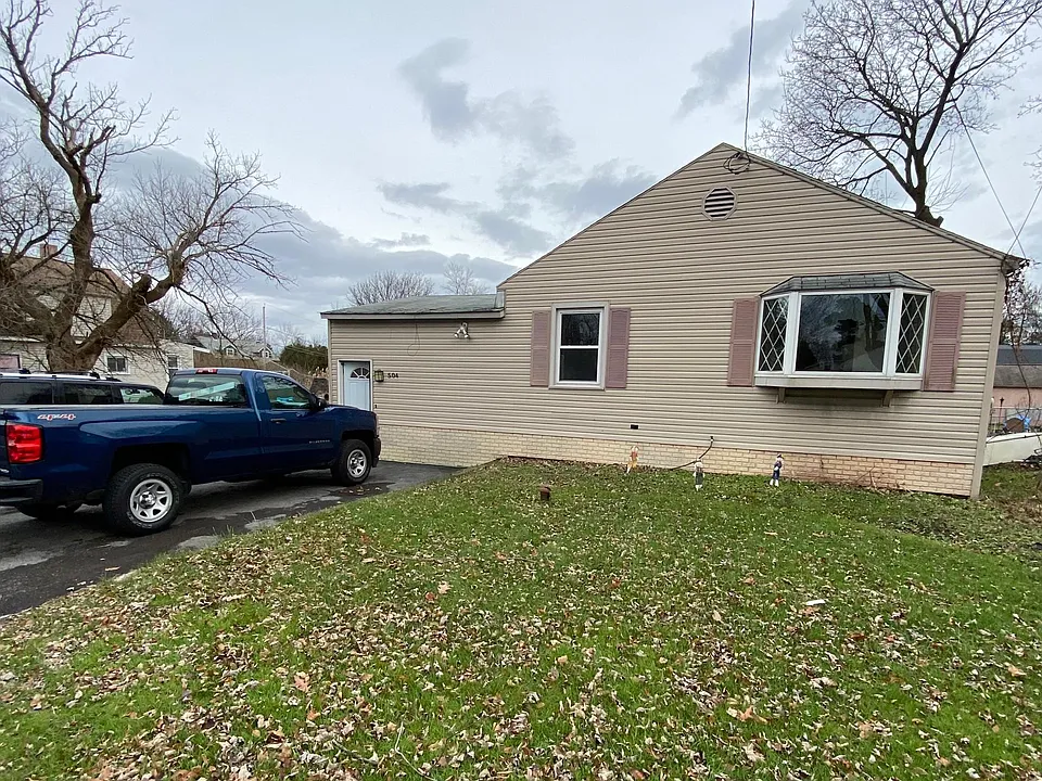 504 Fremont Rd