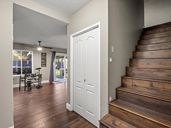 2nd image of 146 W Portland Ave