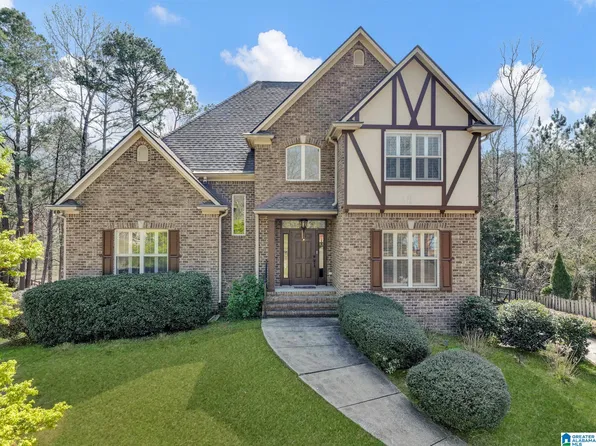 565 Park Lake Ln, Helena, AL 35080