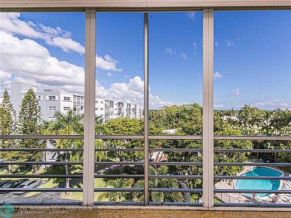 2nd image of 1425 Atlantic Shores Blvd APT 605