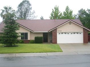 1710 Vinson Dr, Redding, CA 96003