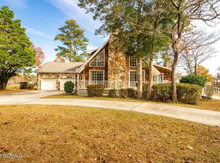 101 Taylor Ln, Morehead City, NC 28557