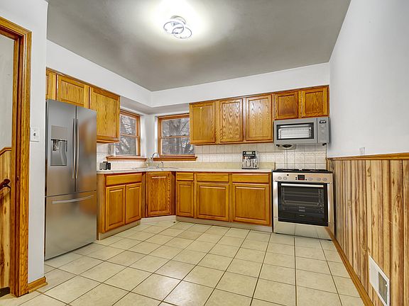 4th image of 14220 S Eggleston Ave