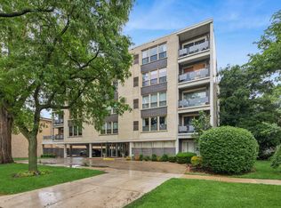 1535 Park Ave APT 505, River Forest, IL 60305