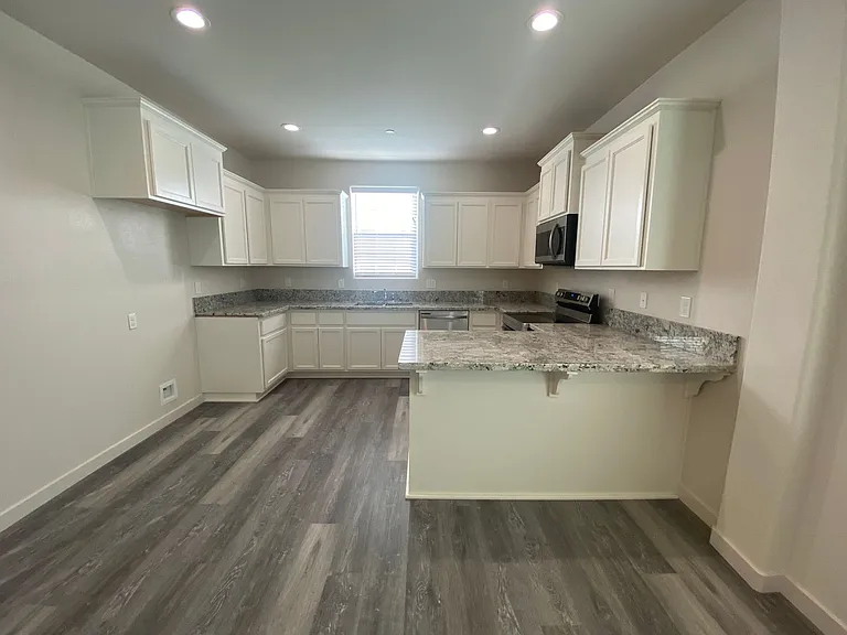 6782 Jujube Ln — Photo 7
