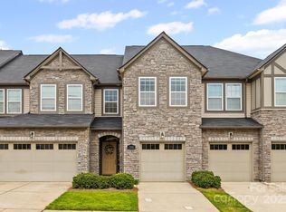 7333 Dulnian Way, Charlotte, NC 28278