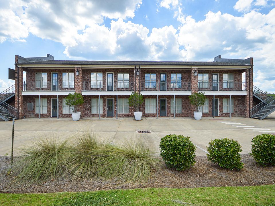 1st image of 300 Research Blvd #107