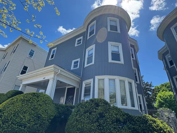 440 Washington St #1, Brighton, MA 02135
