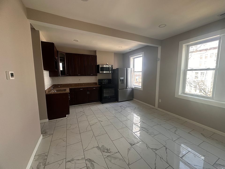 1st image of 336 Ege Ave Floor 2