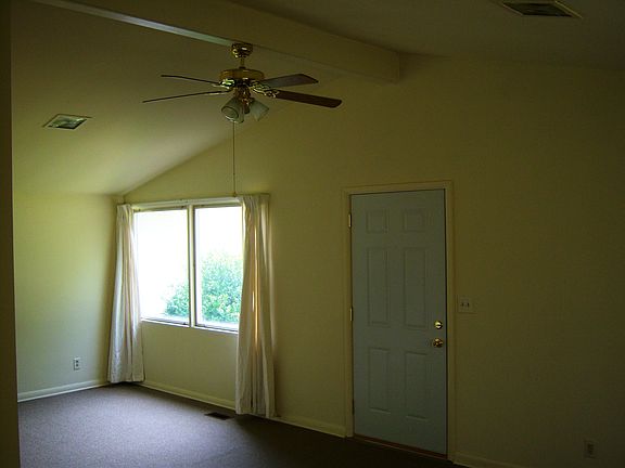 3rd image of 1300 Derby St