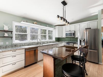 22 Fox Hollow Road, Newbury, NH, 03255