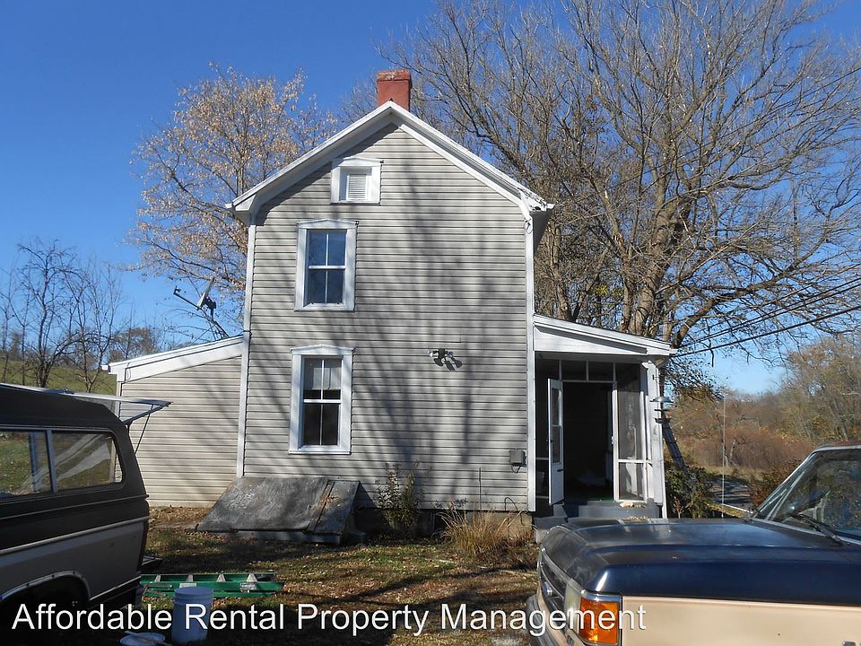 2nd image of 5640 Mount Briar Rd