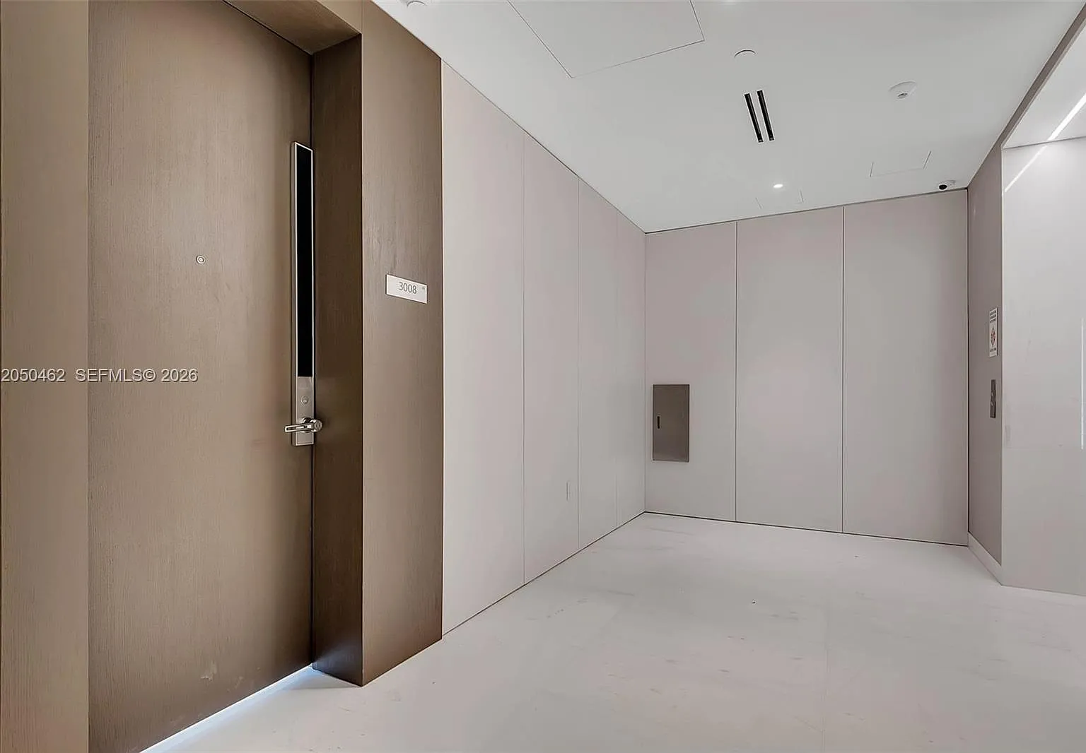 Aston Martin Residences — Photo 2
