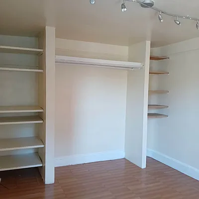 Rented by Urbanite Realty Inc | media 7