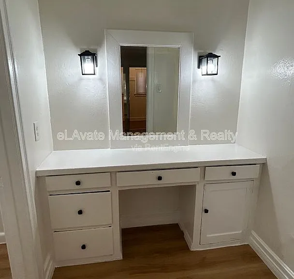 819 Irolo St — Photo 19