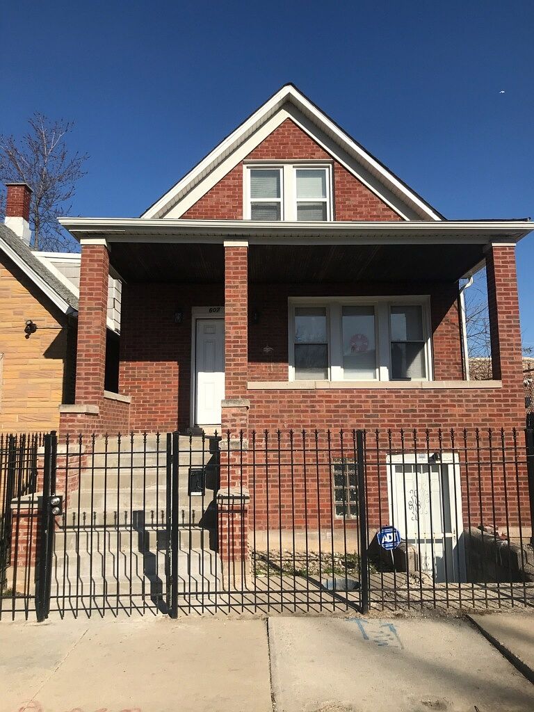 607 N Hamlin Ave Chicago Il 60624 Mls 11040990 Zillow