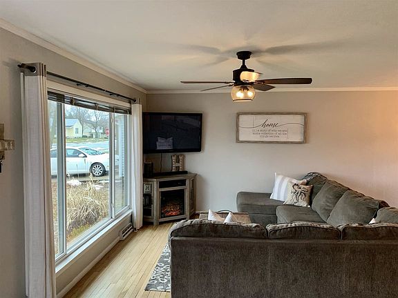 3rd image of 4014 Cassell Ave