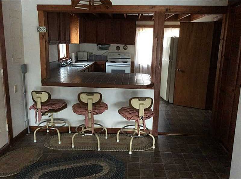 2nd image of 5315 Redbud Lane