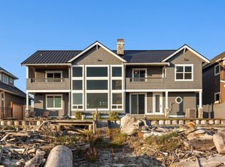 280 Gough Rd, Camano Island, WA 98282