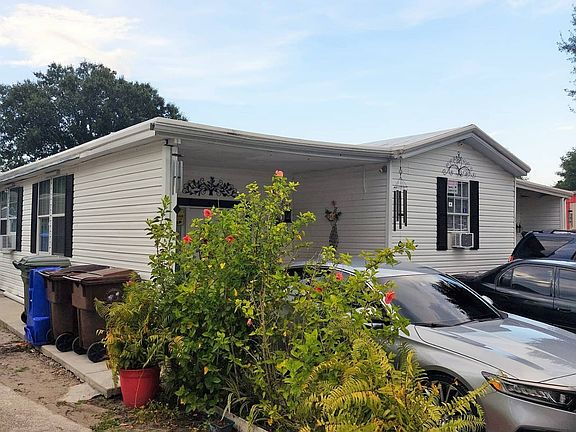 2nd image of 1080 S Hoagland Blvd #128