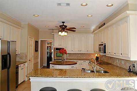 4th image of 6906 Blue Mesa Dr