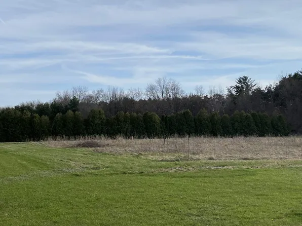 1785 S 800 W, Francesville, IN 47946