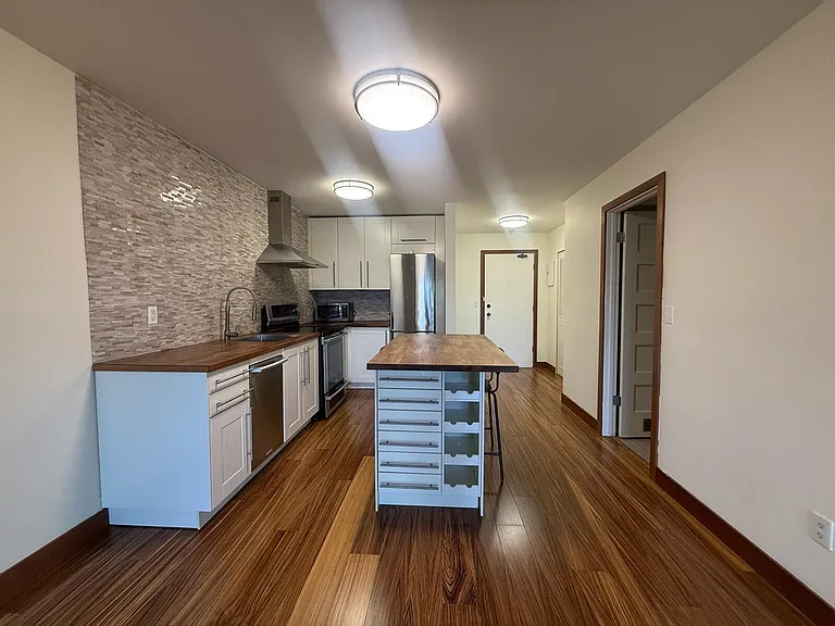 1266 W 13th Ave #305 — Photo 3