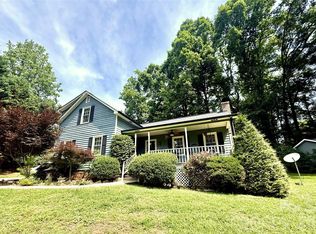 2600 Lakewood Dr, Gastonia, NC 28052