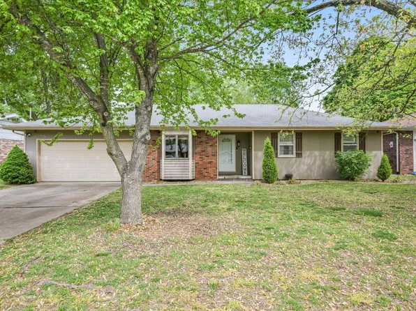 1124 S Paula Avenue, Springfield, MO 65804