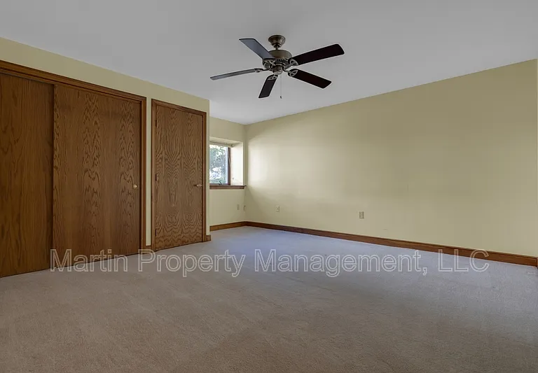 52 Rayburn Rd — Photo 13