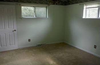 4th image of 305 Berkley Ct