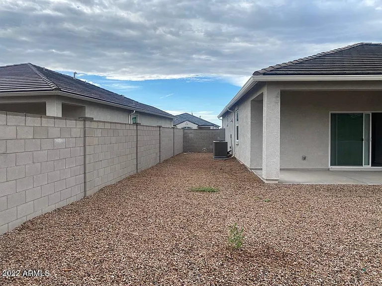 1023 W Avalon Canyon Dr — Photo 18