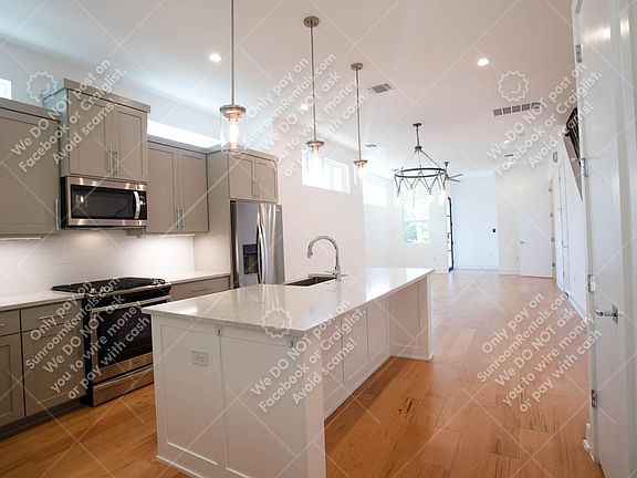 5th image of 1131 Brookswood Ave #A