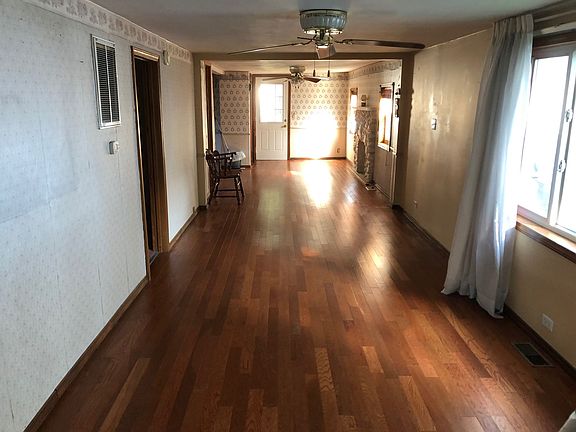 2nd image of 6251 NE Lakeshore Dr