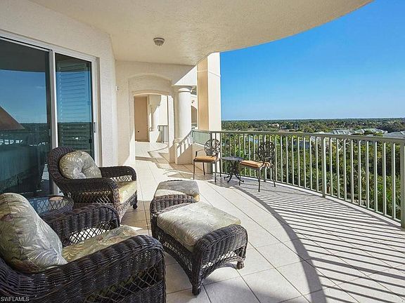 4th image of 4801 Island Pond Ct Unit 703