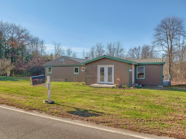 2554 County Route 10, Westport, NY 12993