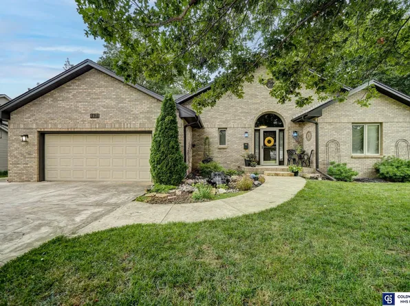 4421 Ash Hollow Ct, Lincoln, NE 68516