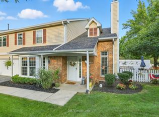 10015 Cambridge Dr, Mokena, IL 60448