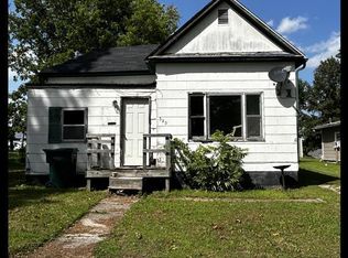 325 E Lake St, Marceline, MO 64658